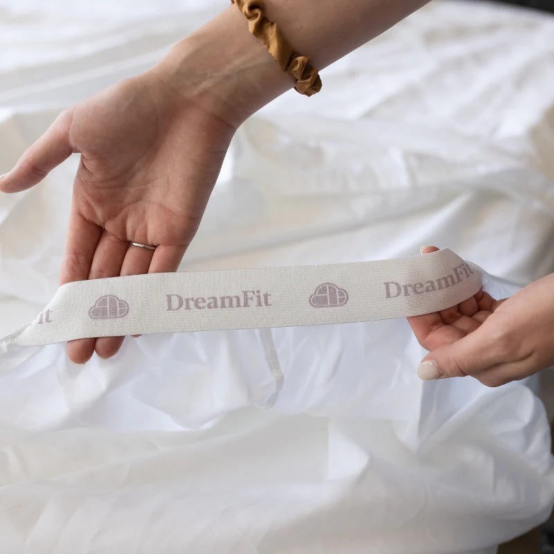 DreamComfort™ StaDry ™ Sheet Set